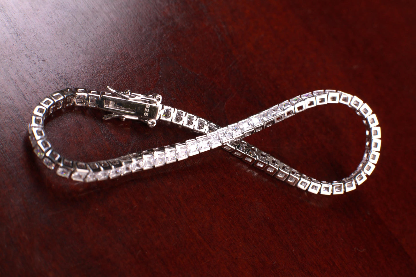 925 Sterling Silver CZ Diamond Princess cut Tennis Bracelet safety lock 7.5” 925 stamped . Elegant party evening wear bridal bracelet