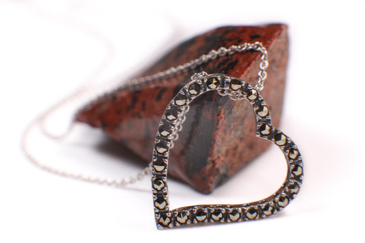 Vintage Marcasite 925 Sterling Silver heart shape 21mm pendant with Rhodium Non Tarnish Sterling Silver Chain Vintage, 925 stamp