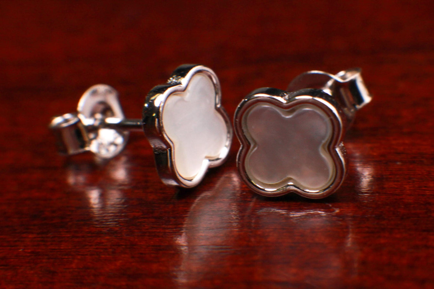 935 Sterling Silver Natural Mother of Pearl 8mm Flower Stud Earrings 925 Stamped. Minimalist elegant earrings gift