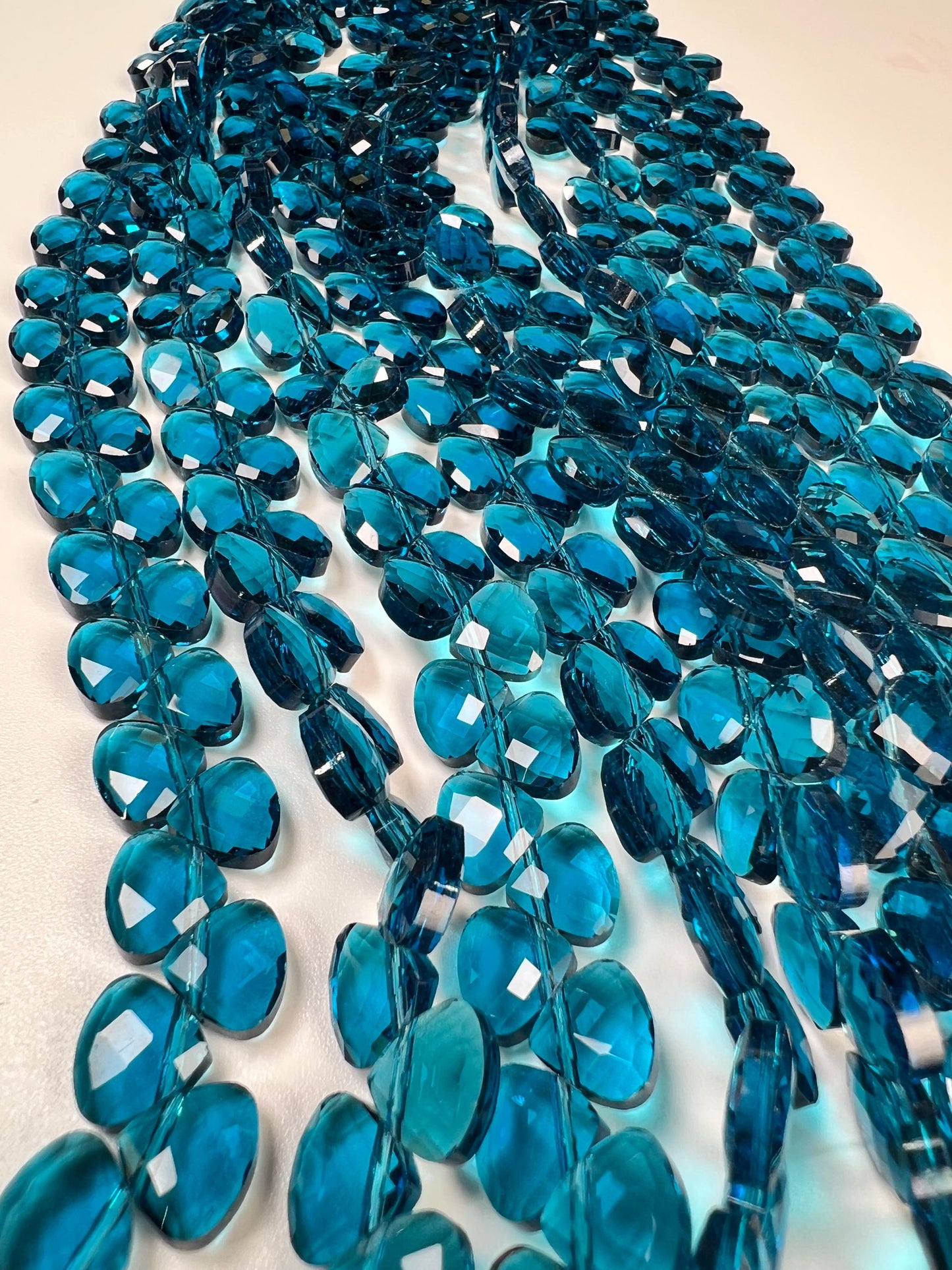 London Blue Quartz heart shape drop 14mm Faceted Diamond Cut drop Beads, beautiful Blue color heart drops for jewelry making. 6” st 20 pcs