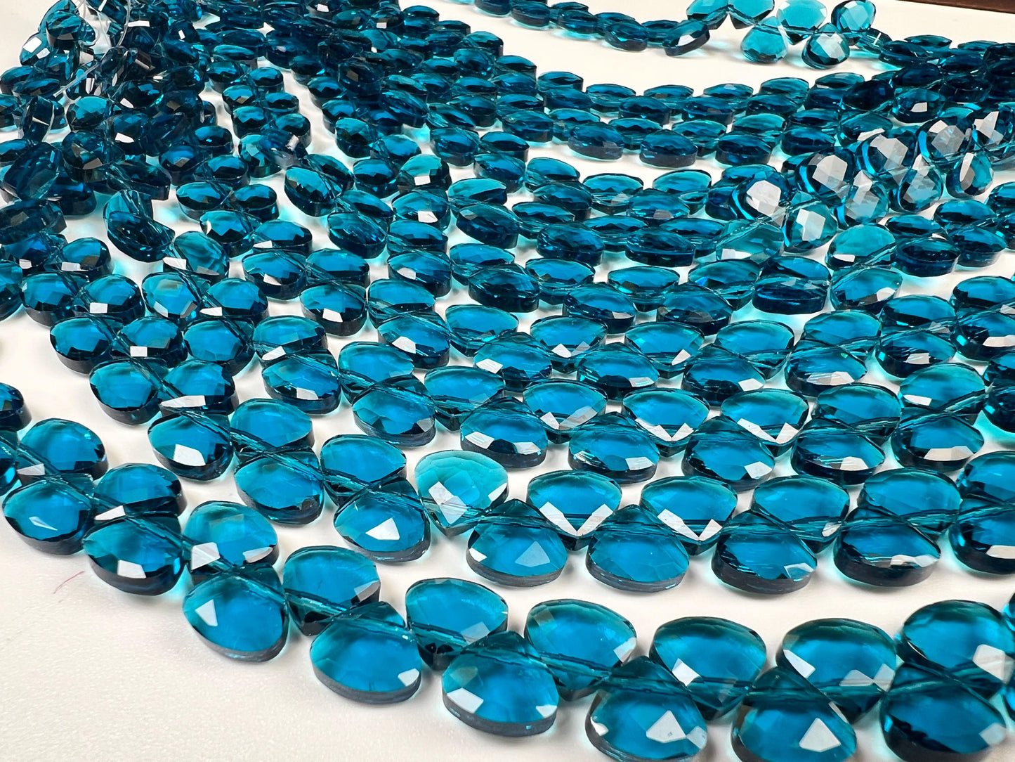 London Blue Quartz heart shape drop 14mm Faceted Diamond Cut drop Beads, beautiful Blue color heart drops for jewelry making. 6” st 20 pcs