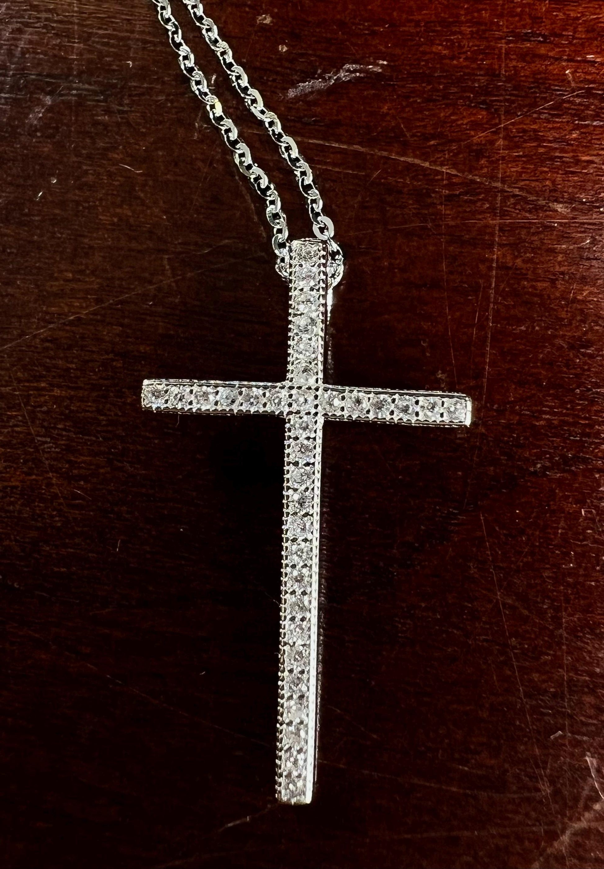 925 Sterling Silver CZ. Diamond setting Cross Pendant Necklace 925 stamped