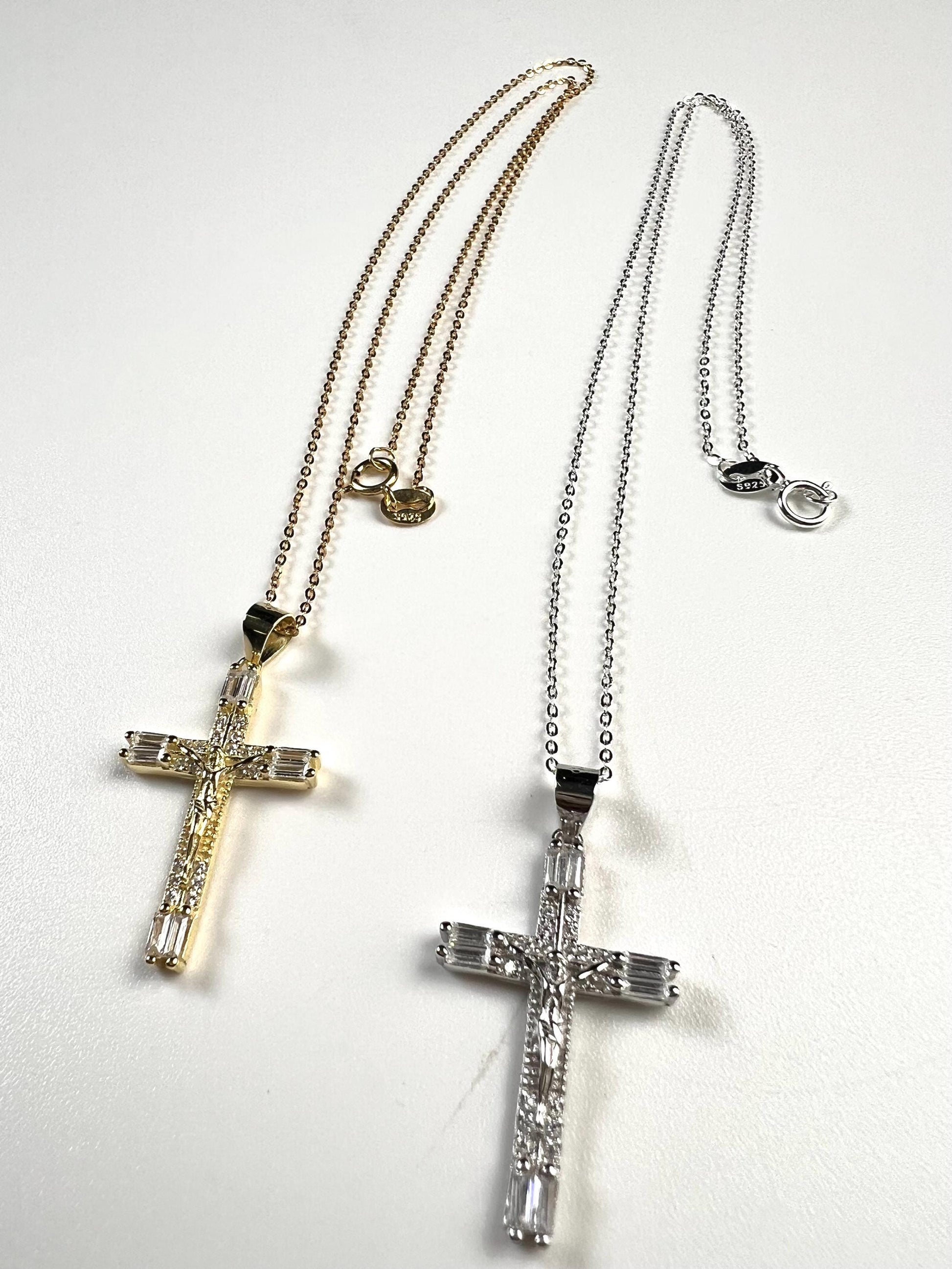 18k Gold Vermeil and 925 Sterling Silver CZ Diamonnd baguette setting Cross Pendant Necklace 925 stamped