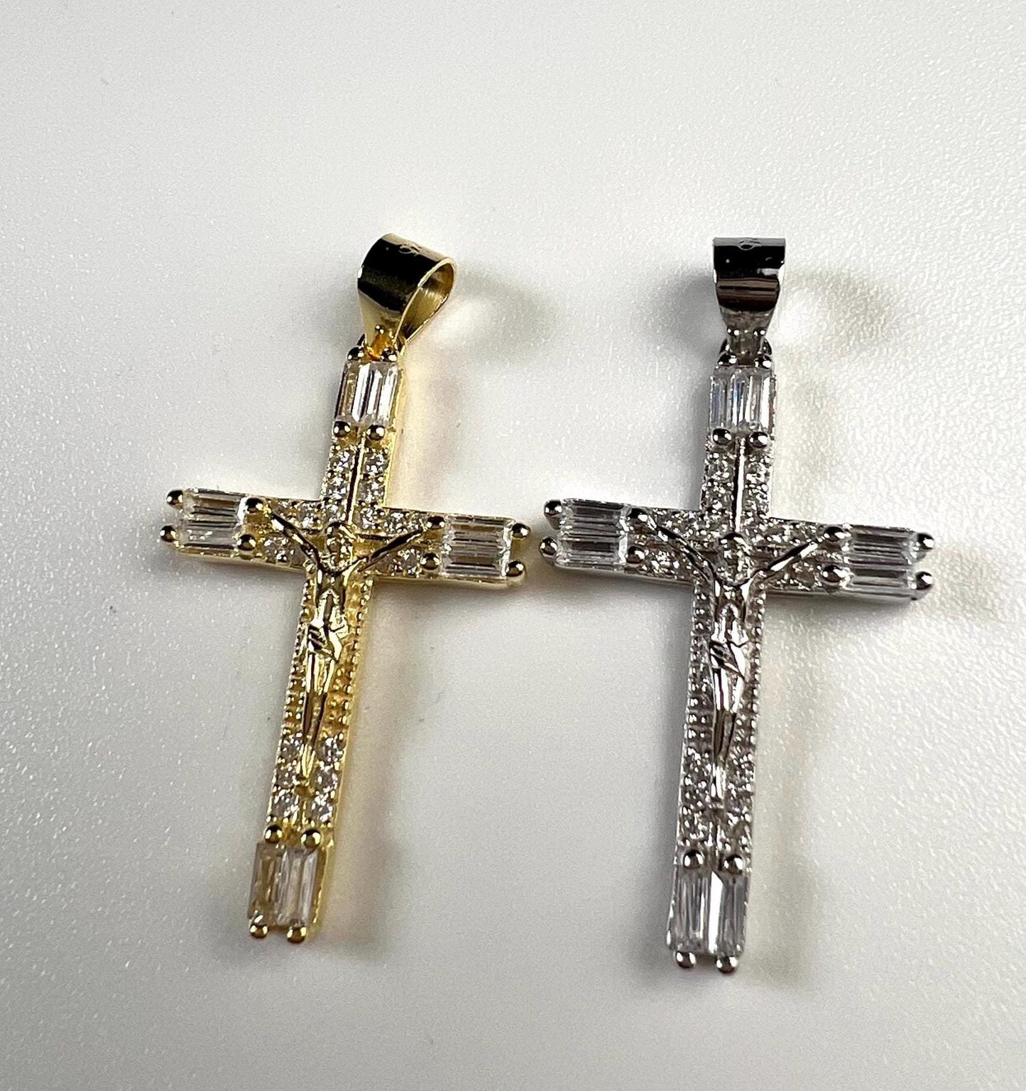 18k Gold Vermeil and 925 Sterling Silver CZ Diamonnd baguette setting Cross Pendant Necklace 925 stamped