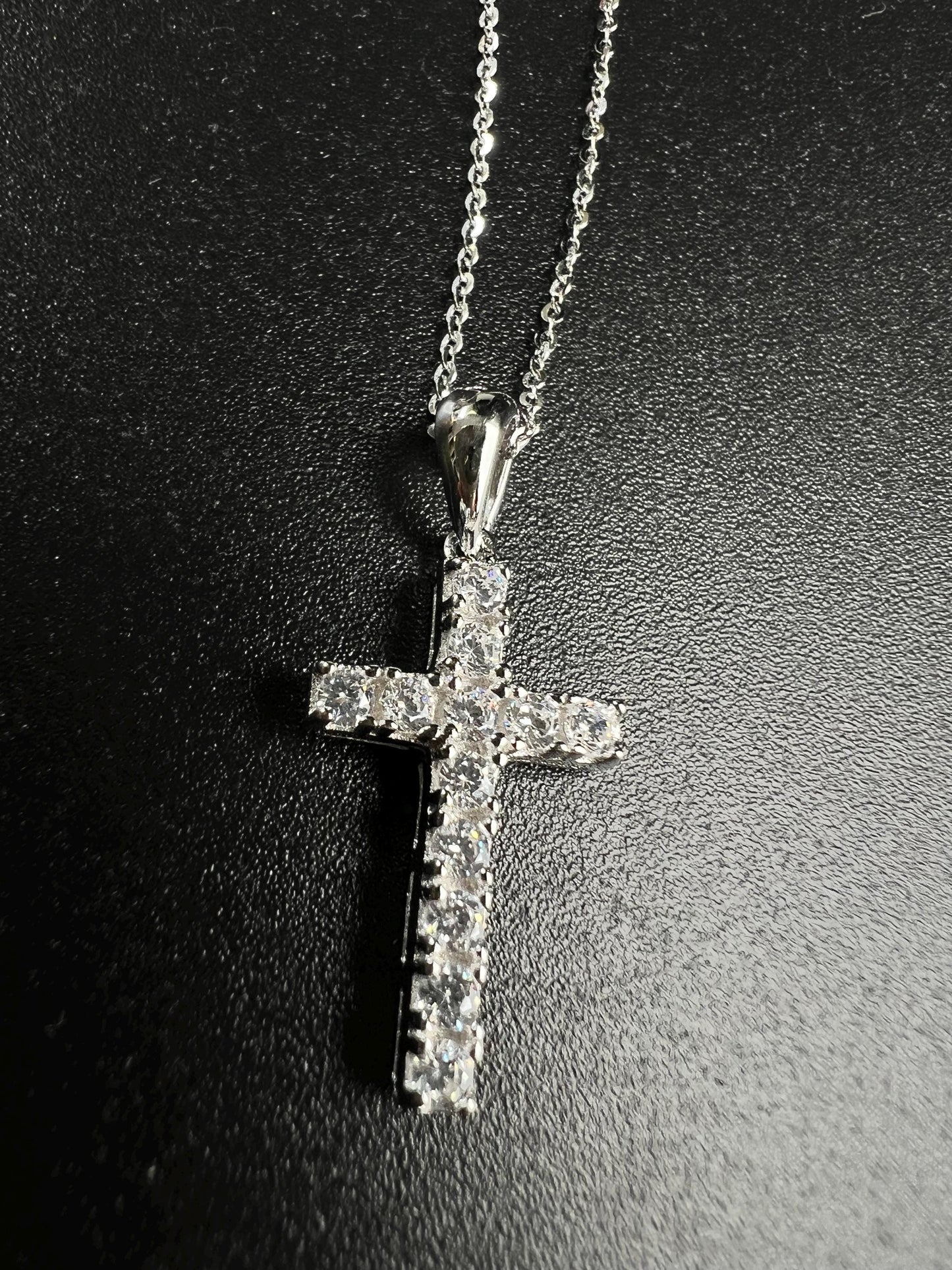 925 Sterling Silver CZ. Diamond prong setting Cross Pendant Necklace 925 stamped