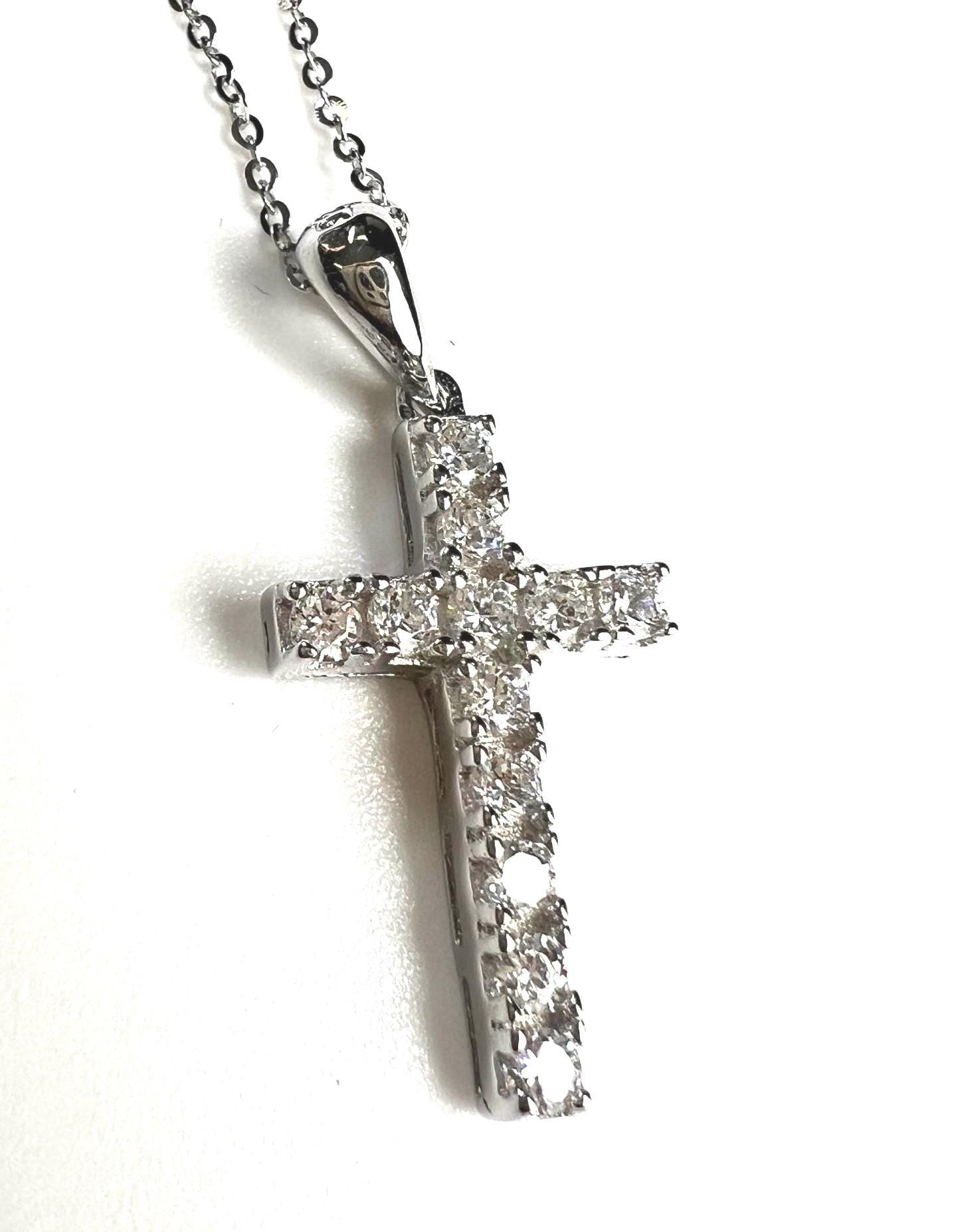 925 Sterling Silver CZ. Diamond prong setting Cross Pendant Necklace 925 stamped