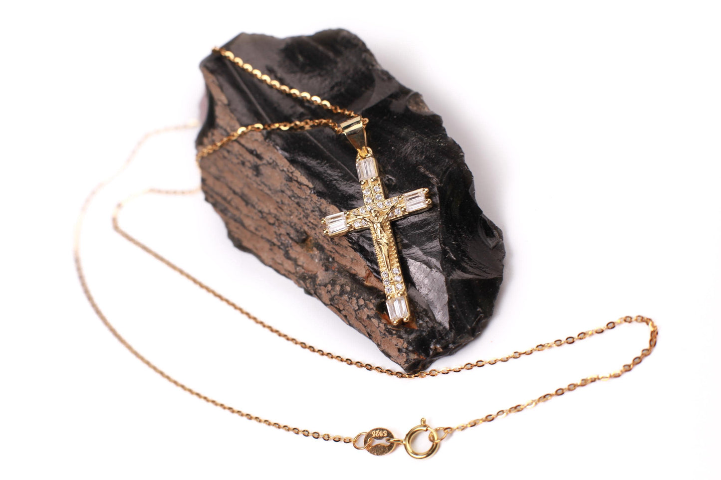 18k Gold Vermeil and 925 Sterling Silver CZ Diamonnd baguette setting Cross Pendant Necklace 925 stamped
