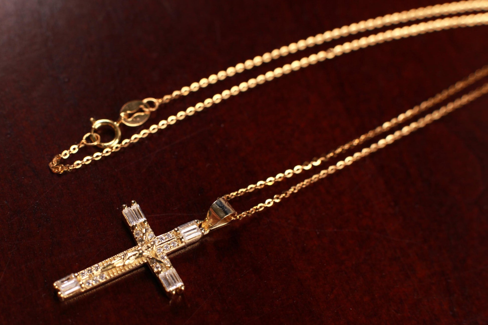 18k Gold Vermeil and 925 Sterling Silver CZ Diamonnd baguette setting Cross Pendant Necklace 925 stamped