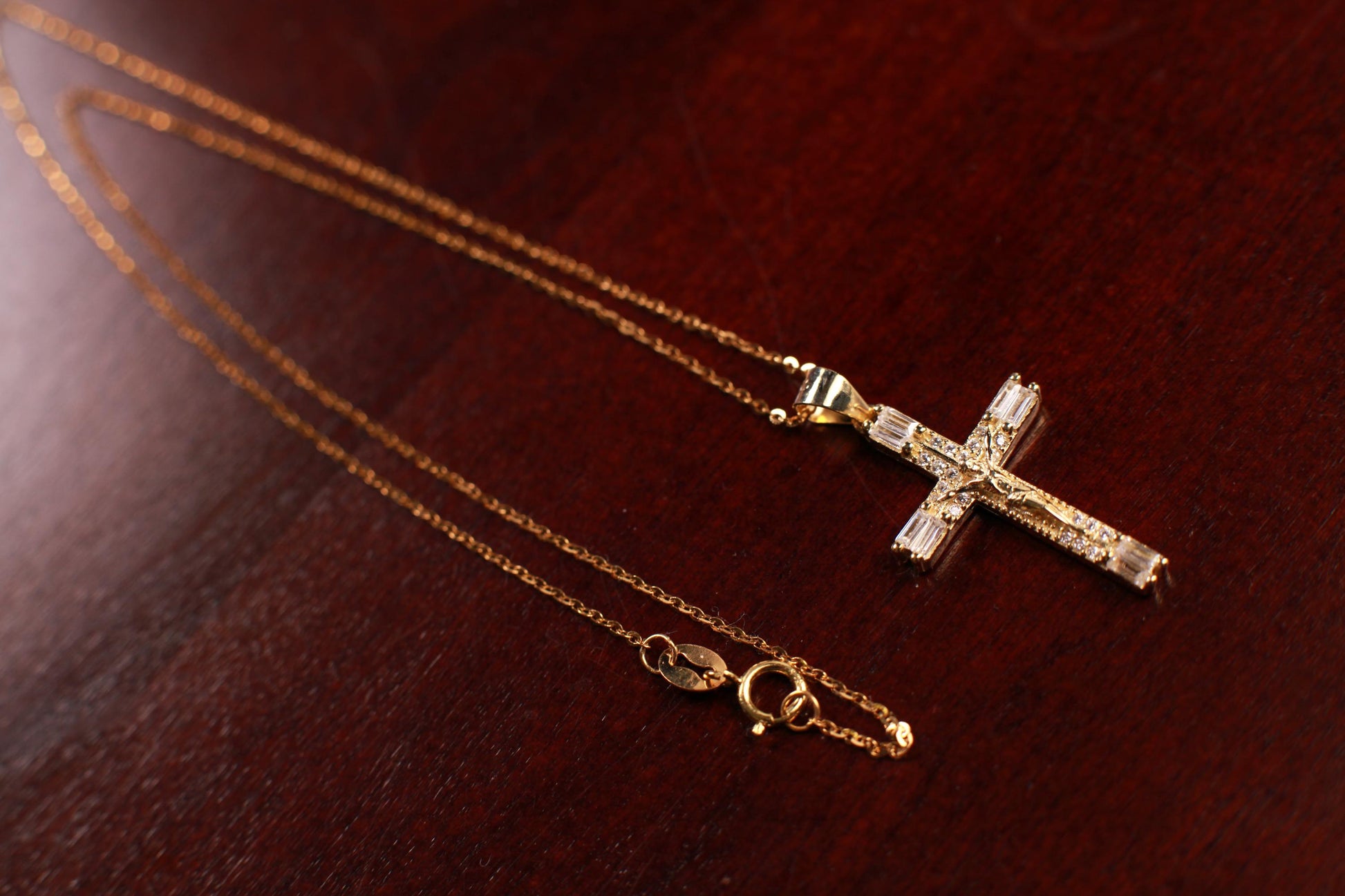 18k Gold Vermeil and 925 Sterling Silver CZ Diamonnd baguette setting Cross Pendant Necklace 925 stamped