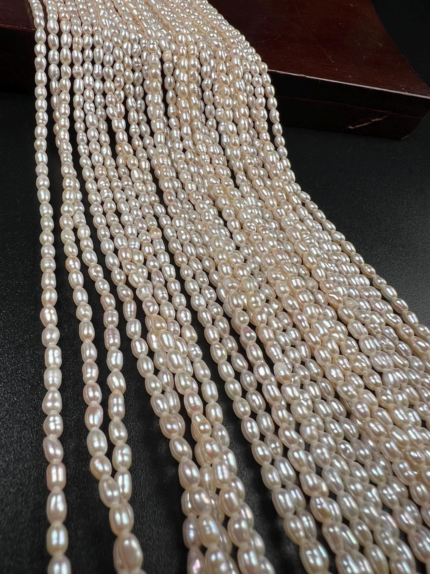 Natural Freshwater pearl Ivory white Rice oval AAA quality pearl cream color 3-4mm tiny pearl 14” full strand