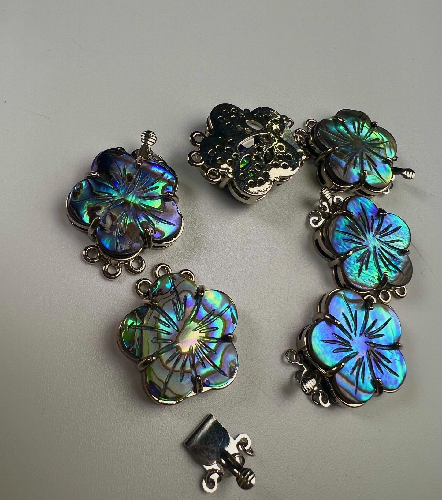 Natural Abalone Pua Shell 3 Loop Fancy Flower Clasp, blue green flash Jewelry Making Rhodium 3 line Necklace Bracelet clasp.