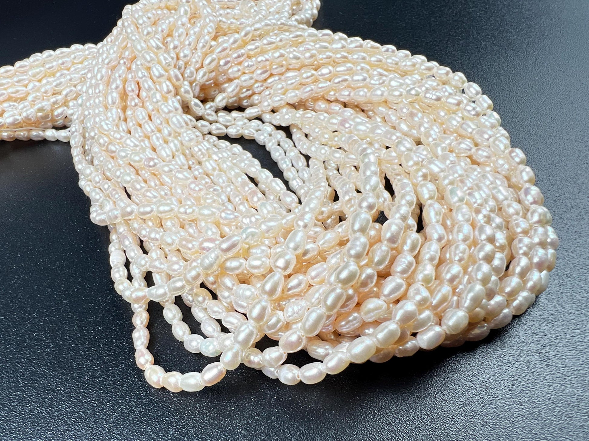 Natural Freshwater pearl Ivory white Rice oval AAA quality pearl cream color 3-4mm tiny pearl 14” full strand