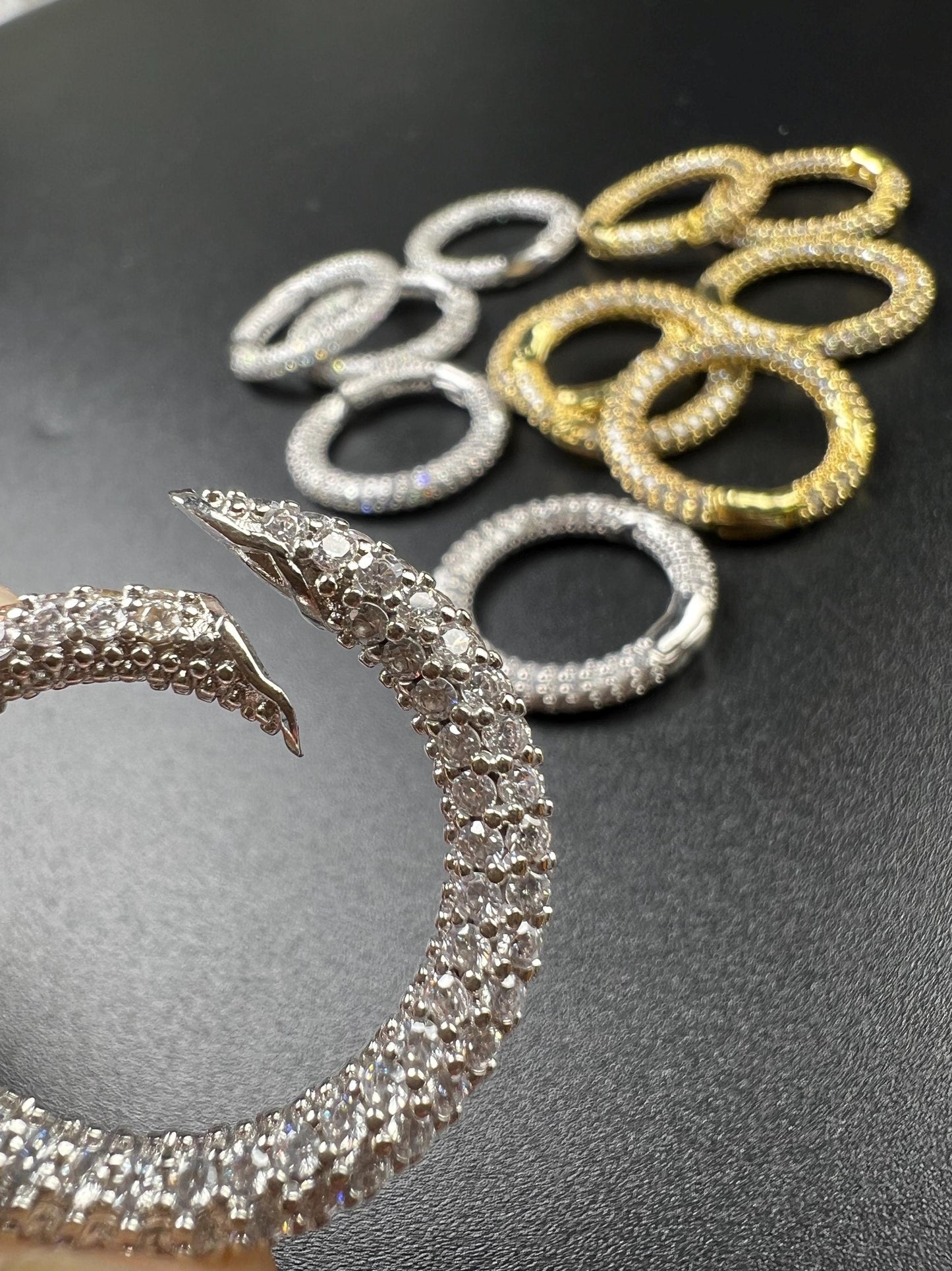 Cubic Zirconia CZ Diamond Micro Pave Push In Carabiner Circle Clasp double sided Diamond setting Jewelry making fancy clasp 1pc 17mm circle