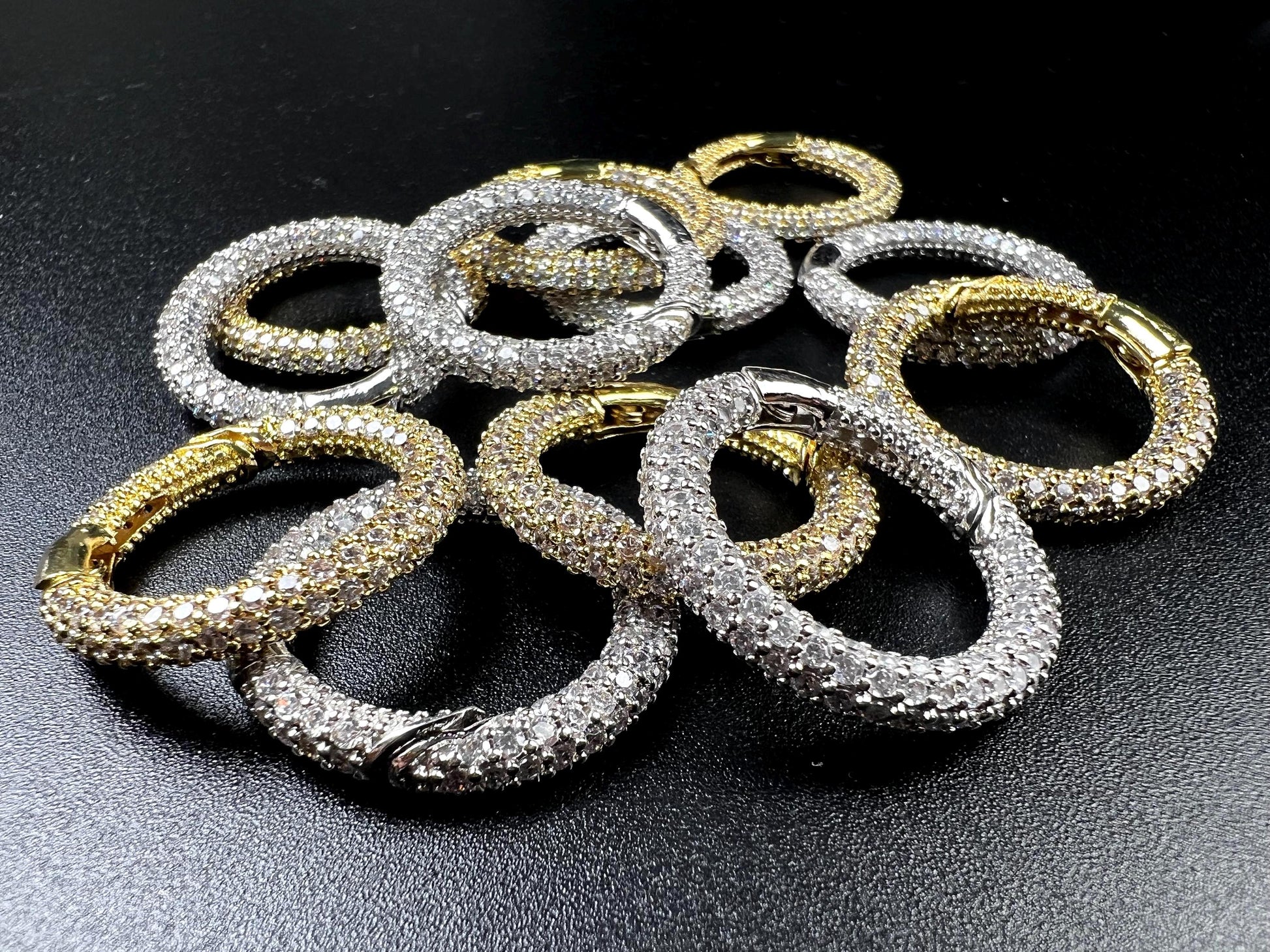Cubic Zirconia CZ Diamond Micro Pave Push In Carabiner Circle Clasp double sided Diamond setting Jewelry making fancy clasp 1pc 17mm circle