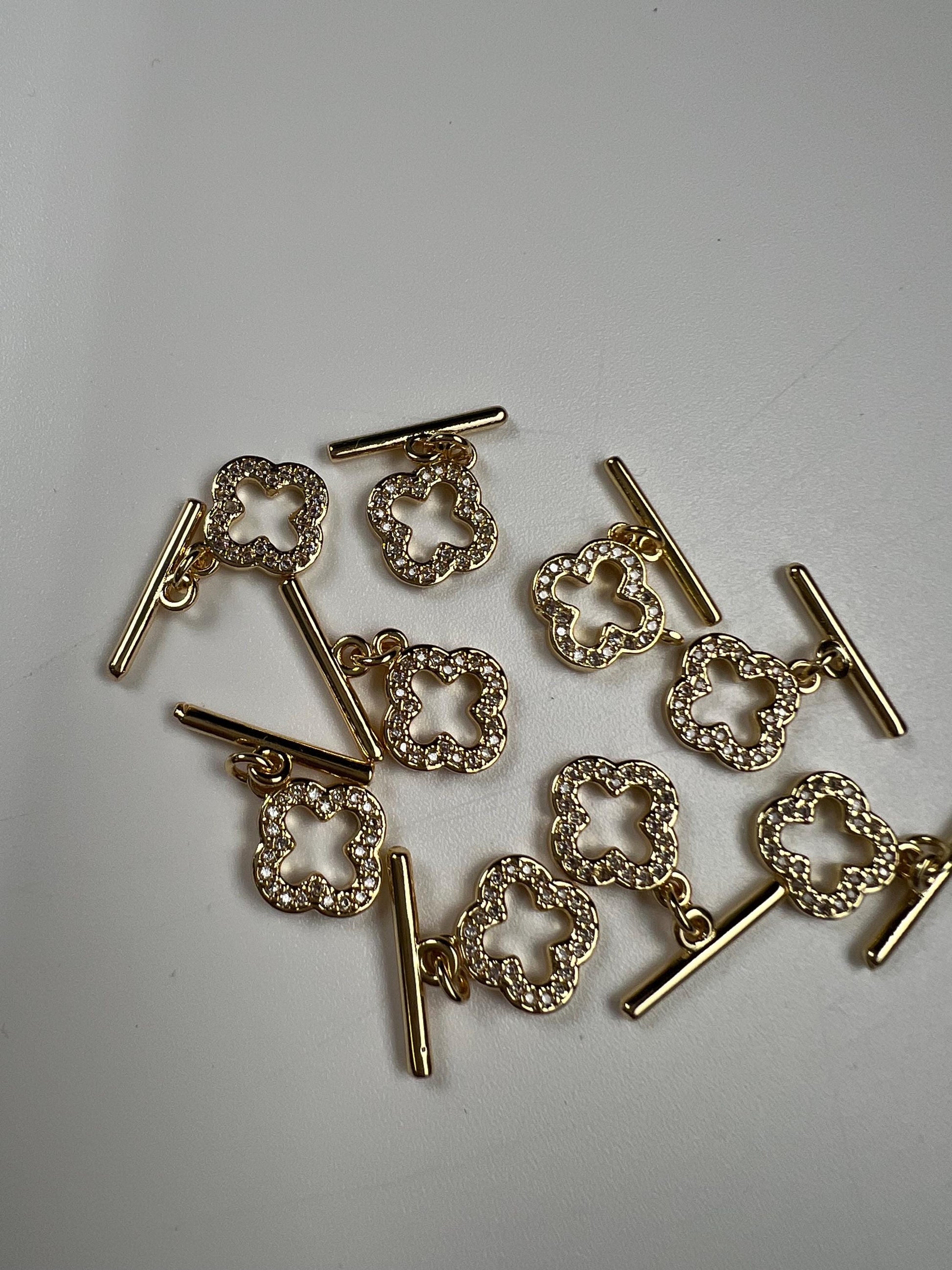 18k gold vermeil cubic zirconia CZ diamonds setting Fancy flower toggle clasp elegant jewelry making clasp