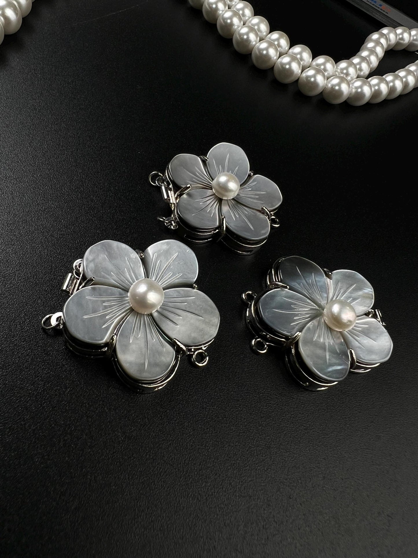 Natural Mother of pearl Black lip 33mm 2 line Fancy Daisy flower pearl clasp Jewelry Making Rhodium push open use for 2 or 4 line necklace