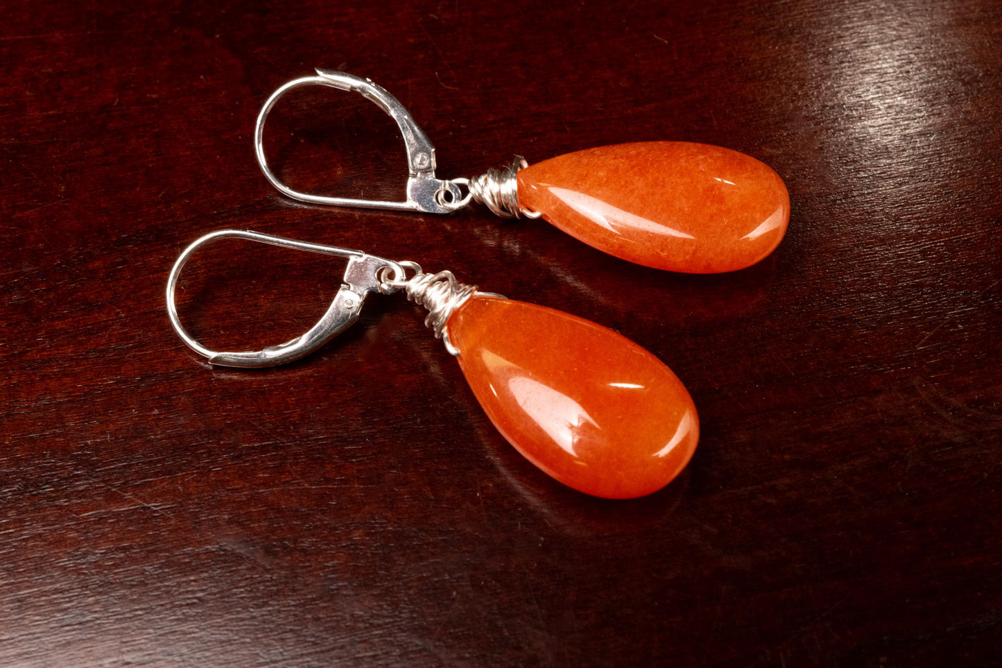 Orange Carnelian Pear Drop Wire Wrapped Dangling Earrings in 925 Sterling Silver. Soothing Orange Earring, Handmade Gift