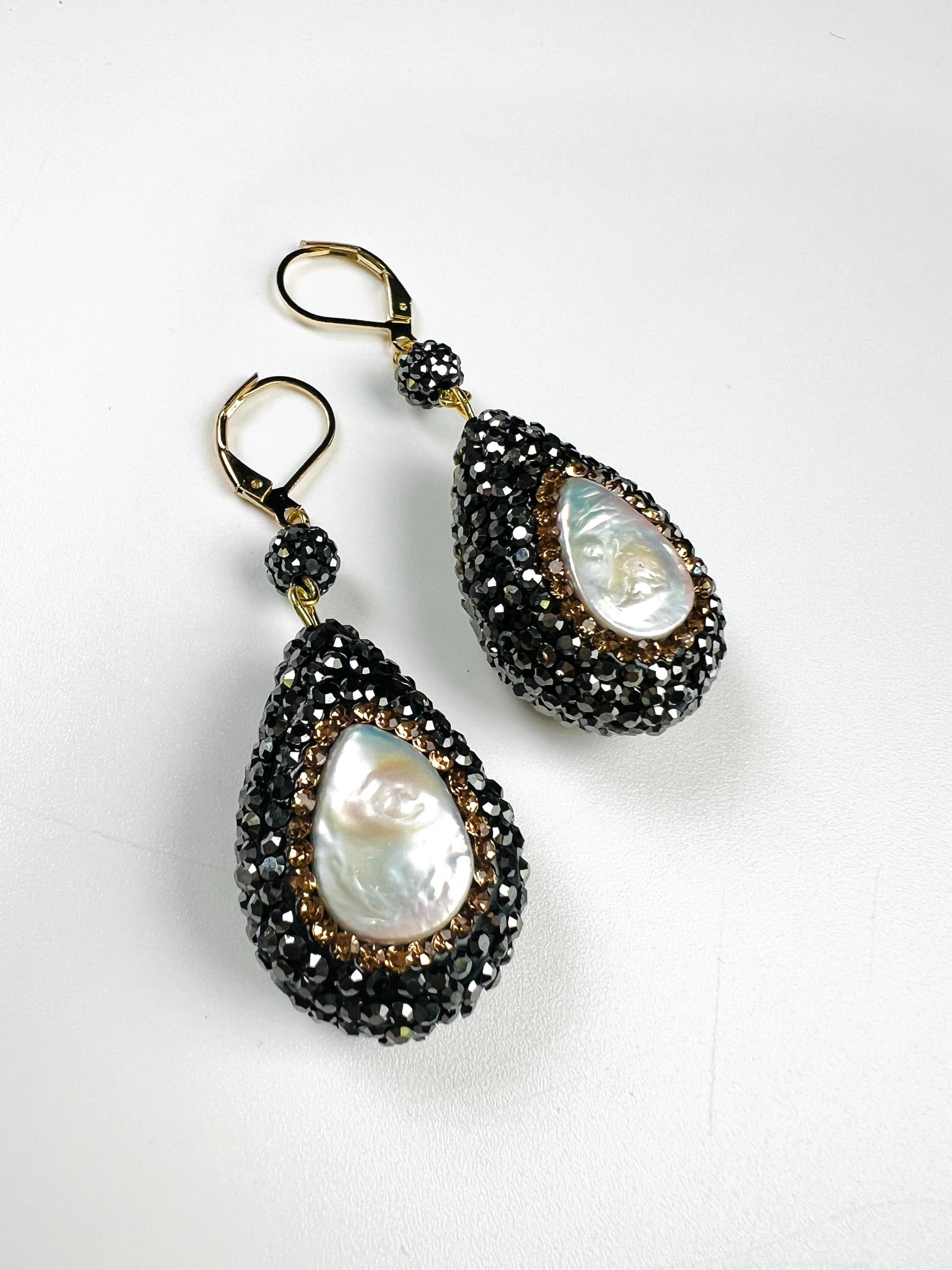 Freshwater coin pearl setting Pave crystal Puff oval drop 20x29mm dangling gold earring. Large and light wt beautiful earrings