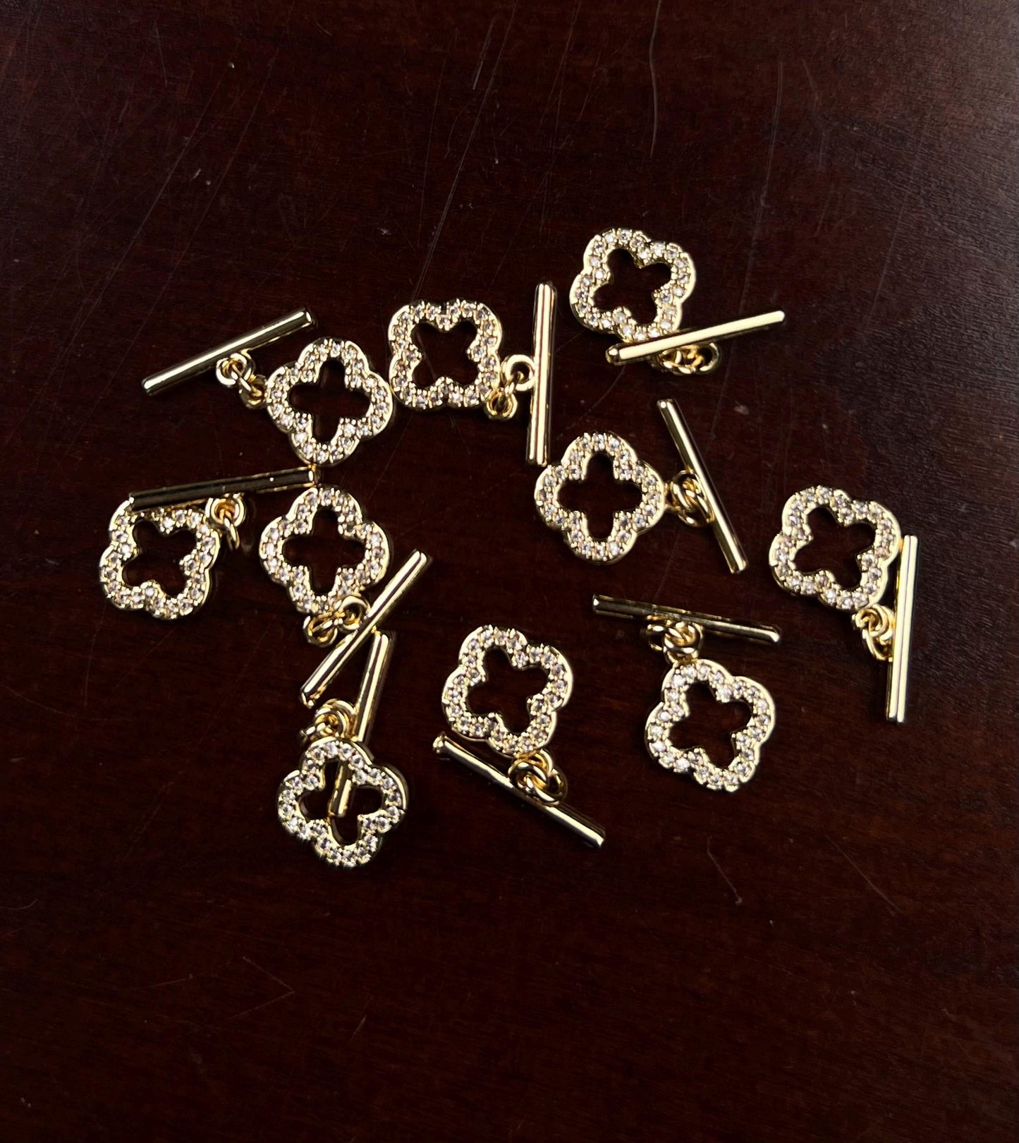 18k gold vermeil cubic zirconia CZ diamonds setting Fancy flower toggle clasp elegant jewelry making clasp