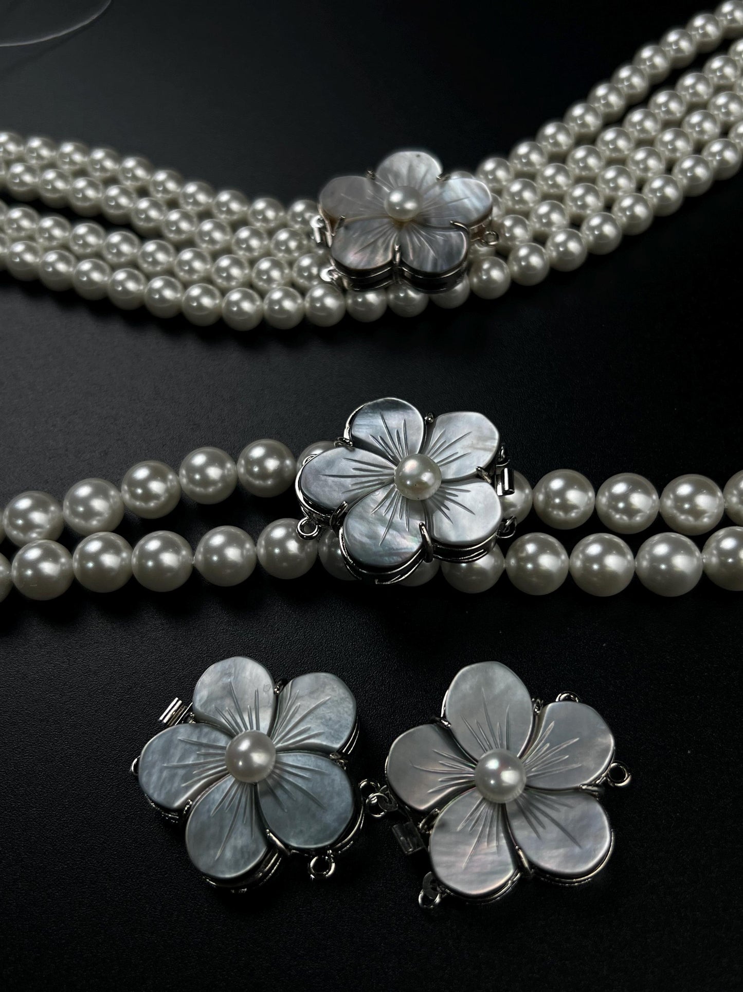 Natural Mother of pearl black lip 2 line Fancy Daisy flower pearl clasp Jewelry Making Rhodium silver push open use for 2 or 4 line necklace