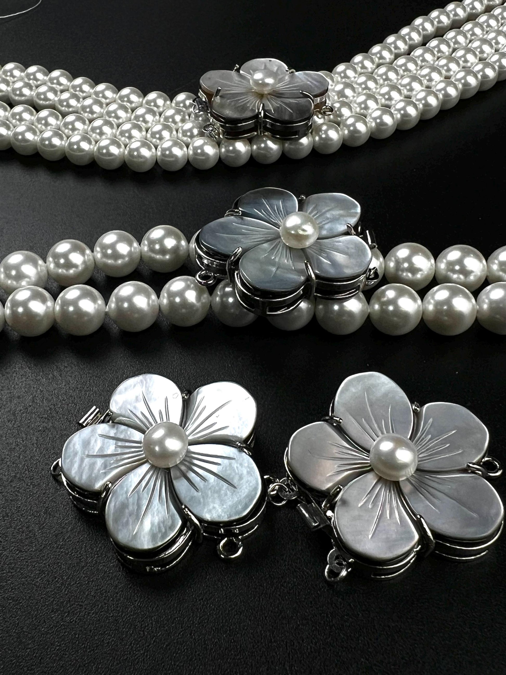Natural Mother of pearl black lip 2 line Fancy Daisy flower pearl clasp Jewelry Making Rhodium silver push open use for 2 or 4 line necklace