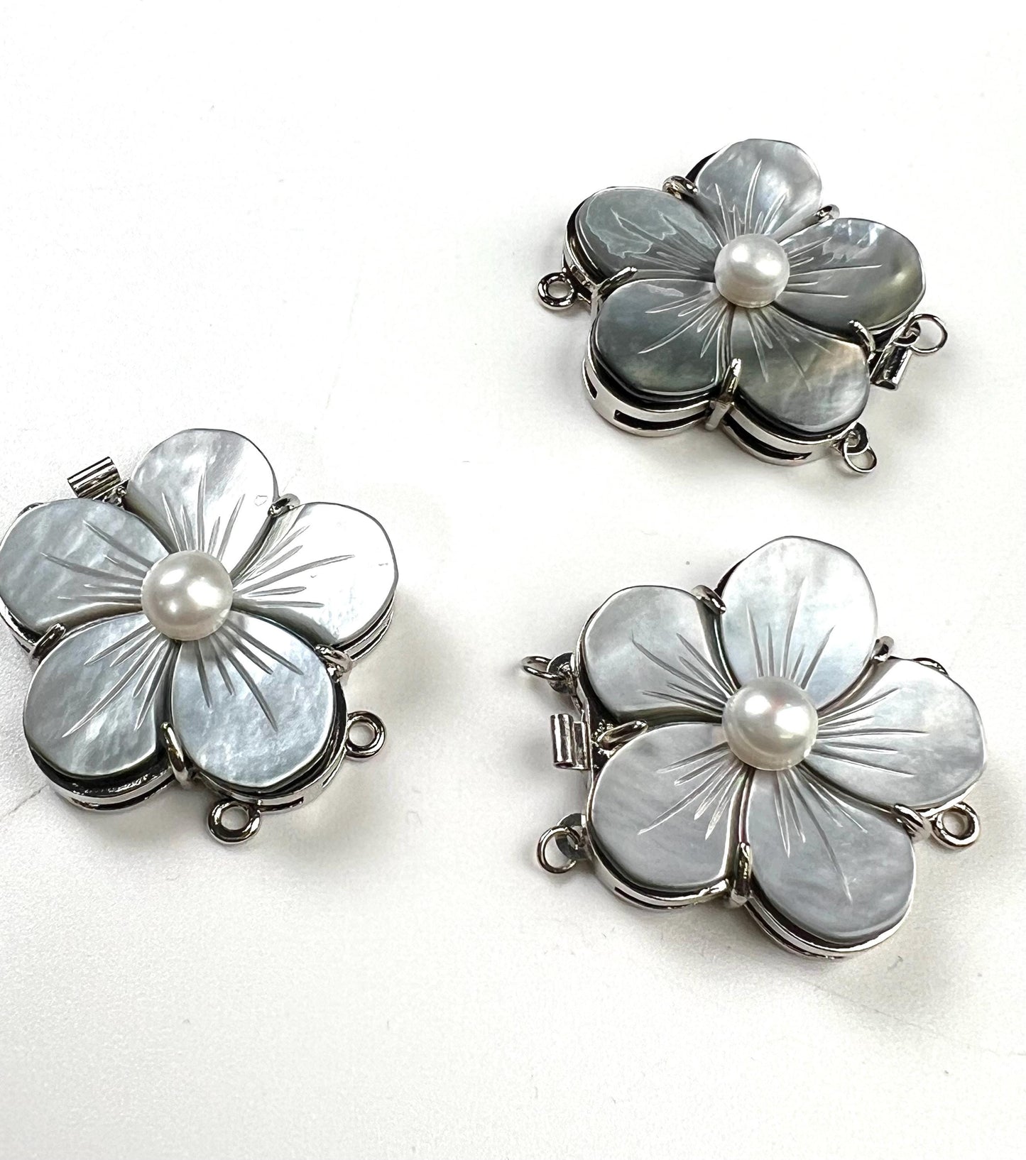 Natural Mother of pearl black lip 2 line Fancy Daisy flower pearl clasp Jewelry Making Rhodium silver push open use for 2 or 4 line necklace