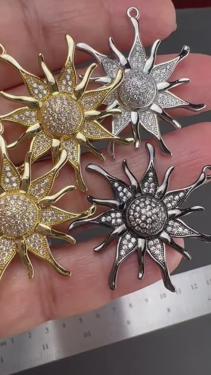 Cubic Zirconia CZ diamond micro pave Sunflower charm 35mm large pendant Jewelry Rhodium Silver Gold electroplated non tarnish