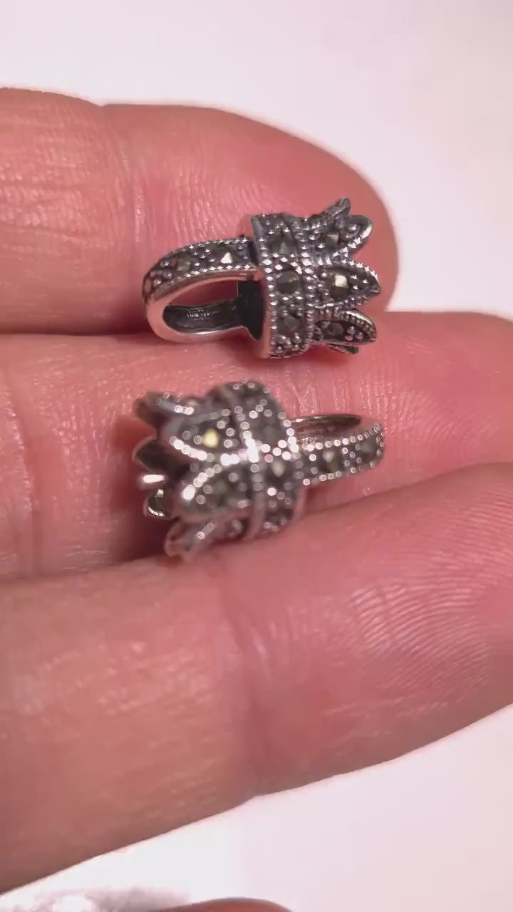 925 Sterling Silver Marcasite Bead Cap 10x16mm with Pin, Glue on Peg. vintage clasp, 925 Stamped, 1 piece