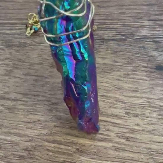 Natural Rock Crystal Raw Druzy iridescent rainbow purple gold  blue shaded gold Wire Wrapped  with matching crystal Chain Necklace 20”
