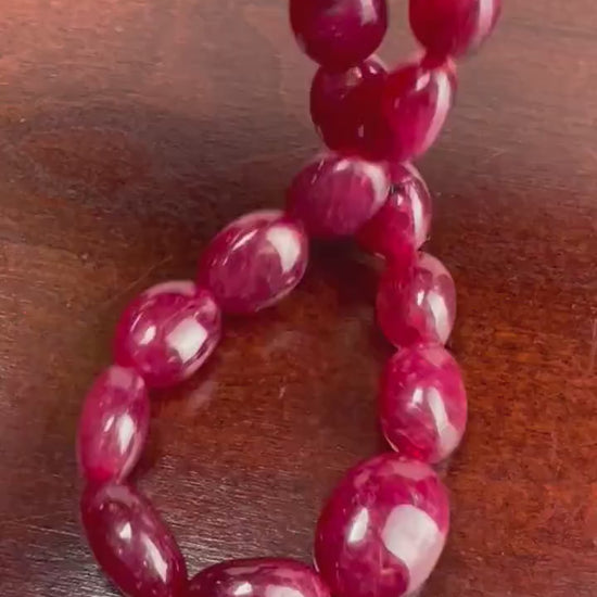 Genuine Ruby Free Form smooth raw Oval 7x10-11x14mm Graduated Adjustable Necklace, Gift for her, 253 ct