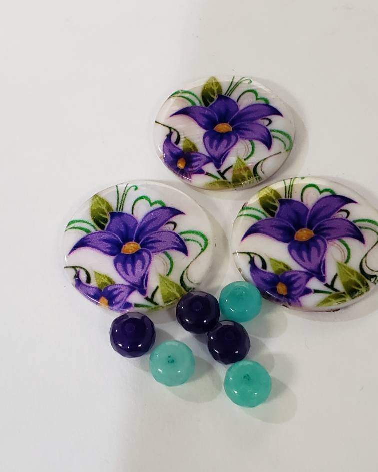 Mother of pearl shell purple flower 30mm disc jewelry making ,earring focal bead, 3 pcs set includes 6pcs matching jade roundel beads.