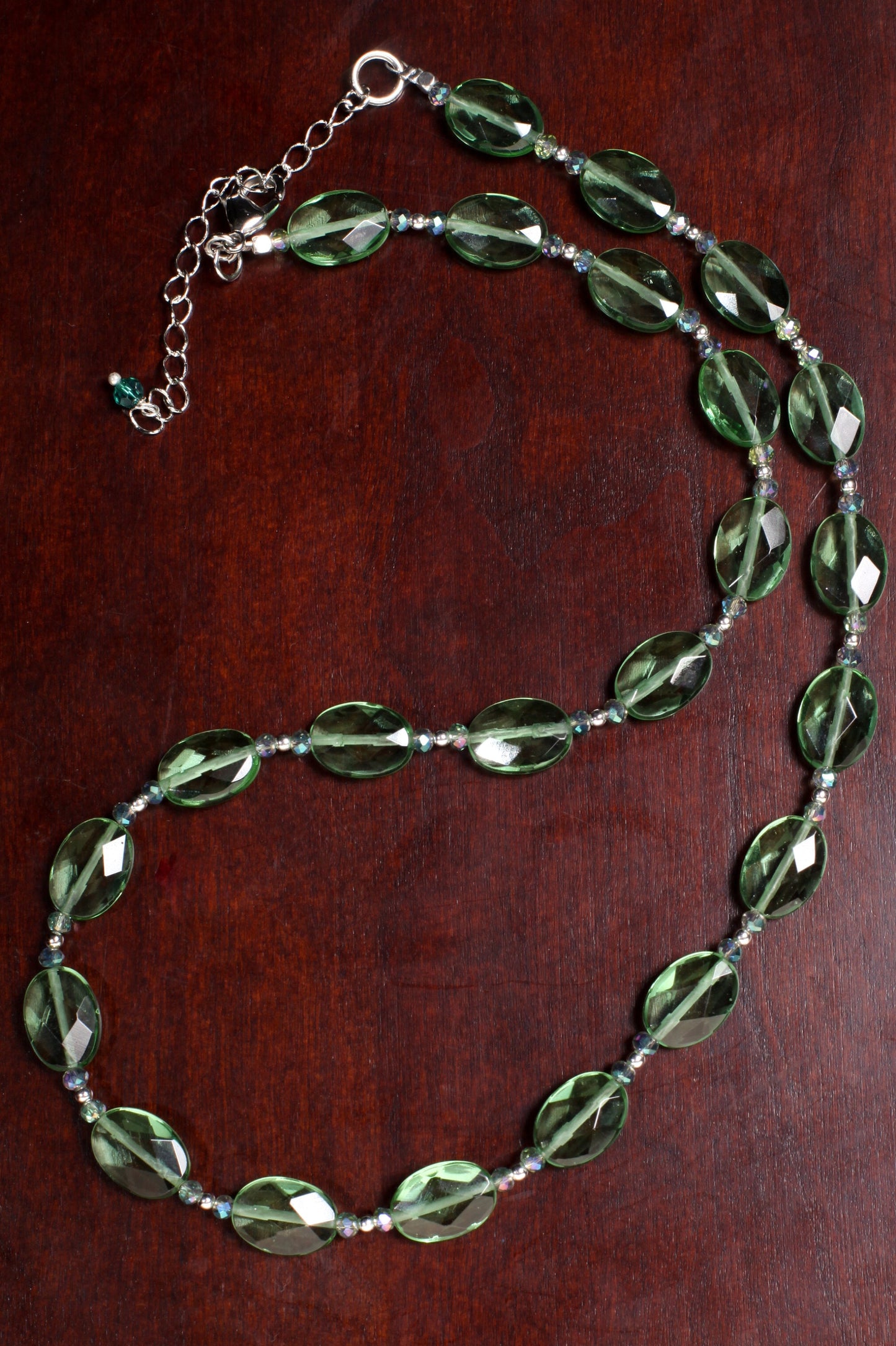 Green Quartz Faceted Oval, Matching Crystal Accent Beads 20.5" Necklace with 3" Extension Chain