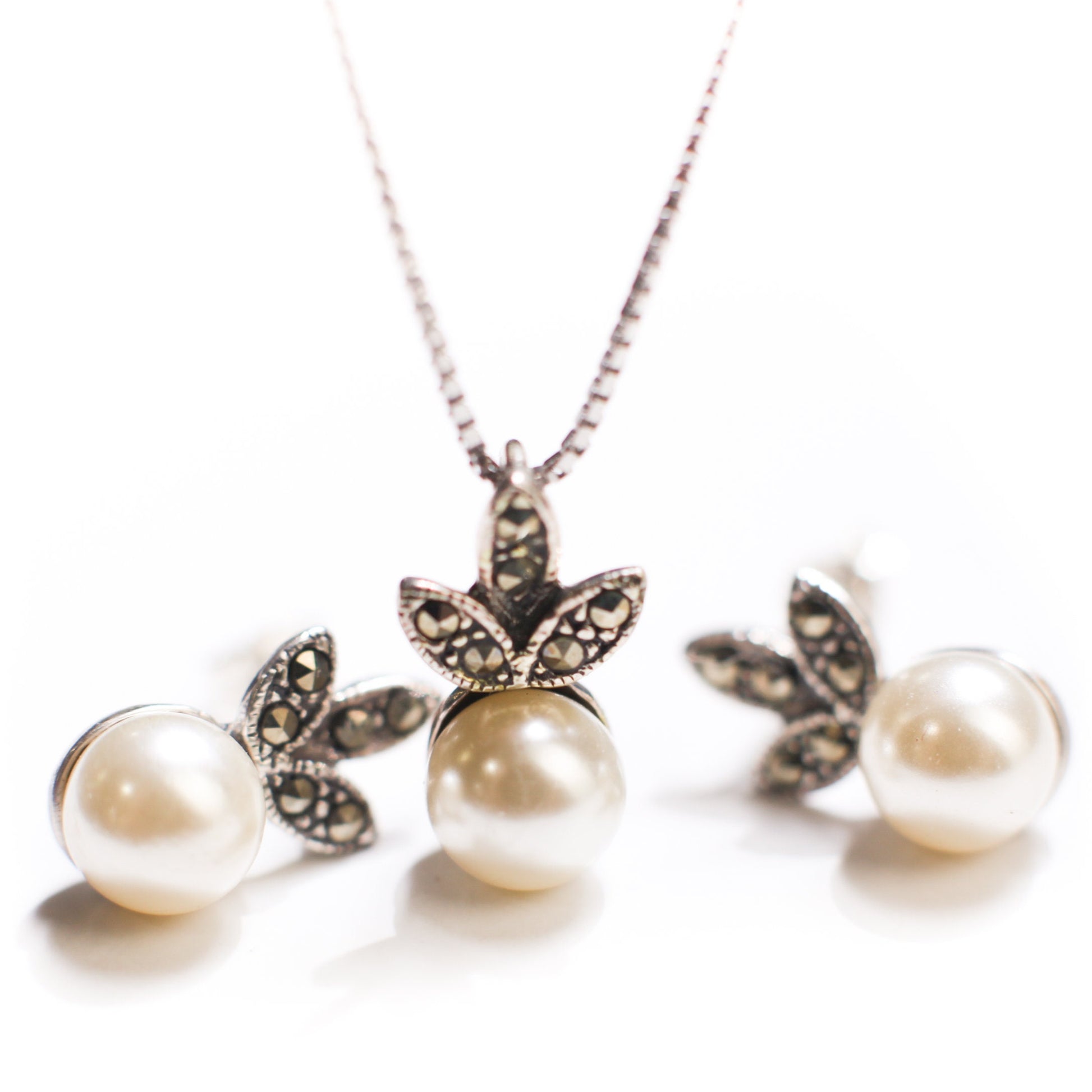925 Sterling Silver Marcasite with Pearl 8mm Flower Post Earrings and Sterling Silver Box Chain 16" Necklace vintage Antique jewelry set.