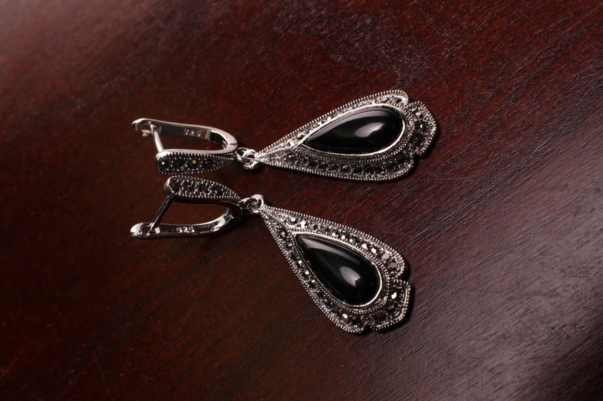Marcasite 925 Sterling Silver Hinged Back Huggie Hoop Earrings, Teardrop Dangle Black Onyx, Vintage, Antique Marcasite Earrings Gift for her